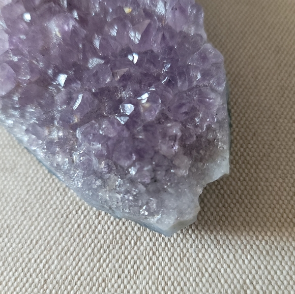 AMETHYST Crystal Cluster - Picture 3 of 6